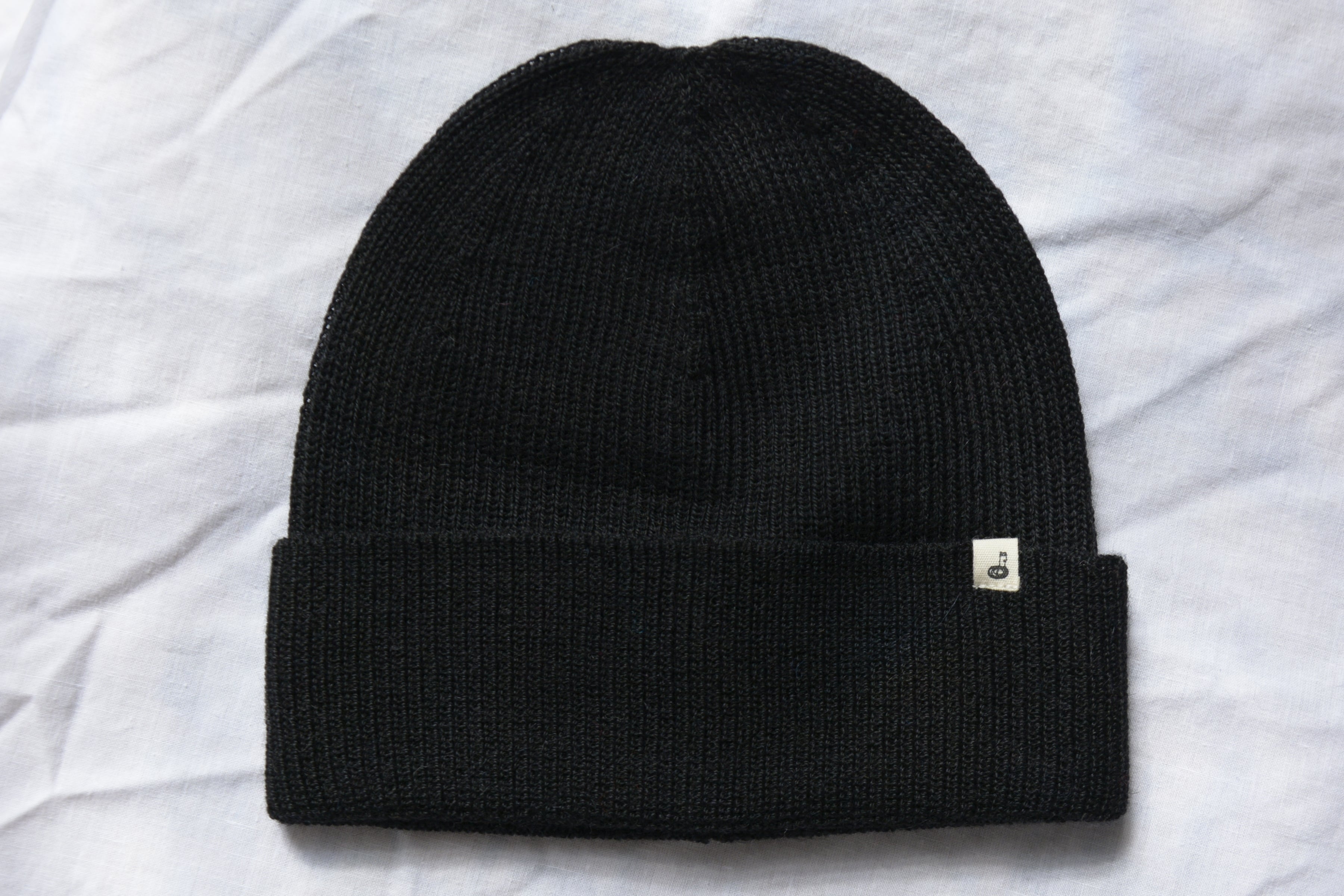 Black_beanie_Alpaca_en_Peru