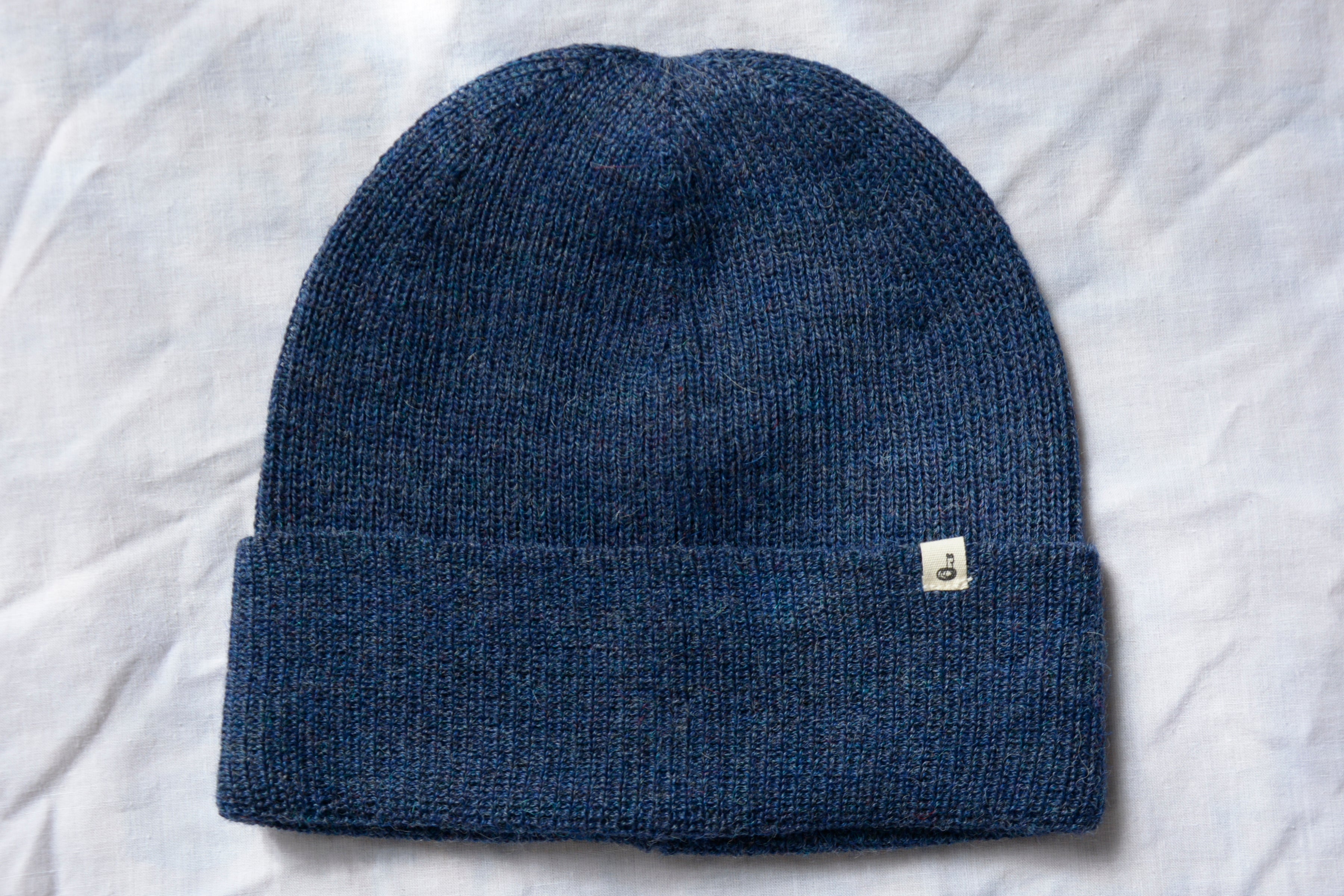 Blue_beanie_Alpaca_en_Peru