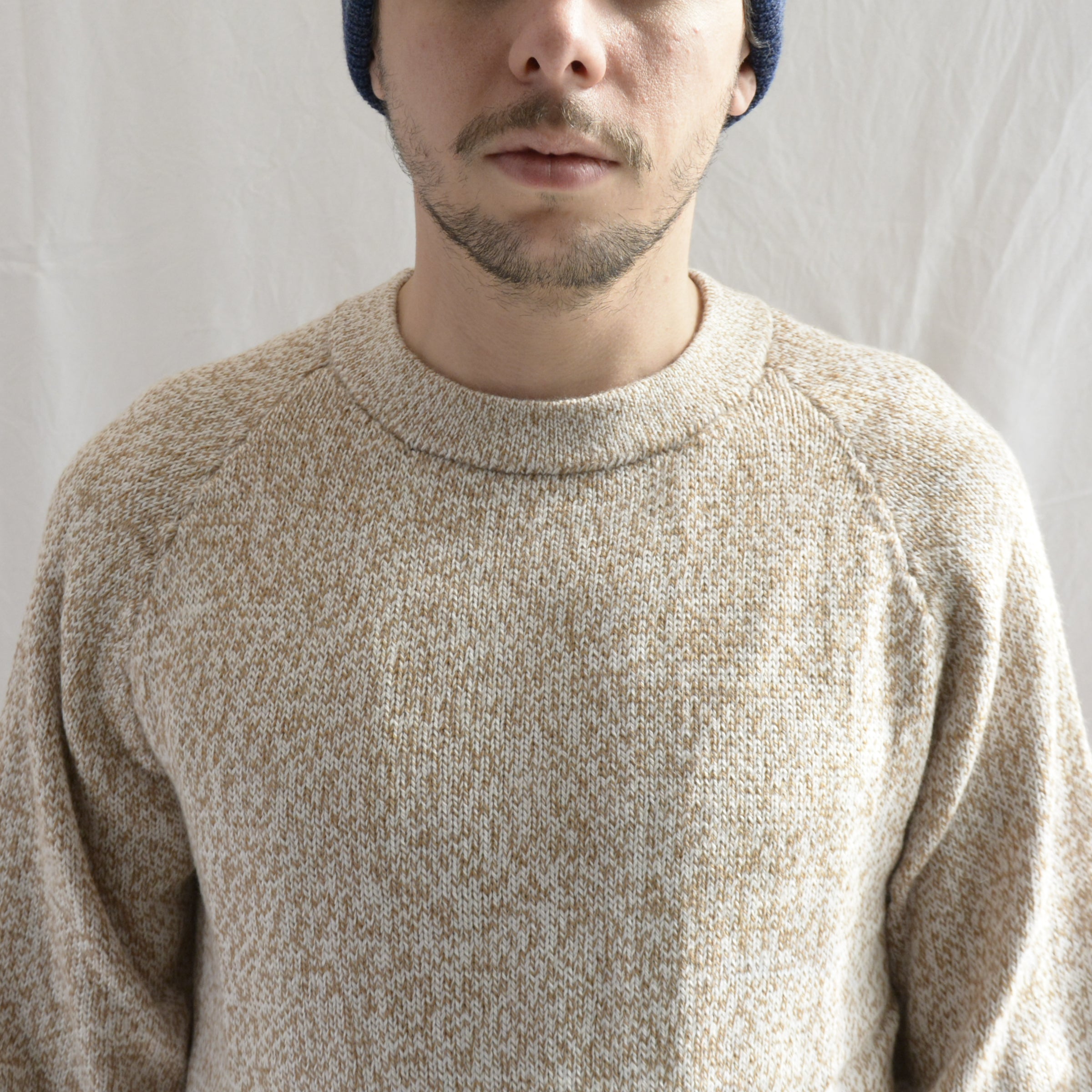 Man_wearing_beige_round_neck_sweater_alpaca_peruvian_wool