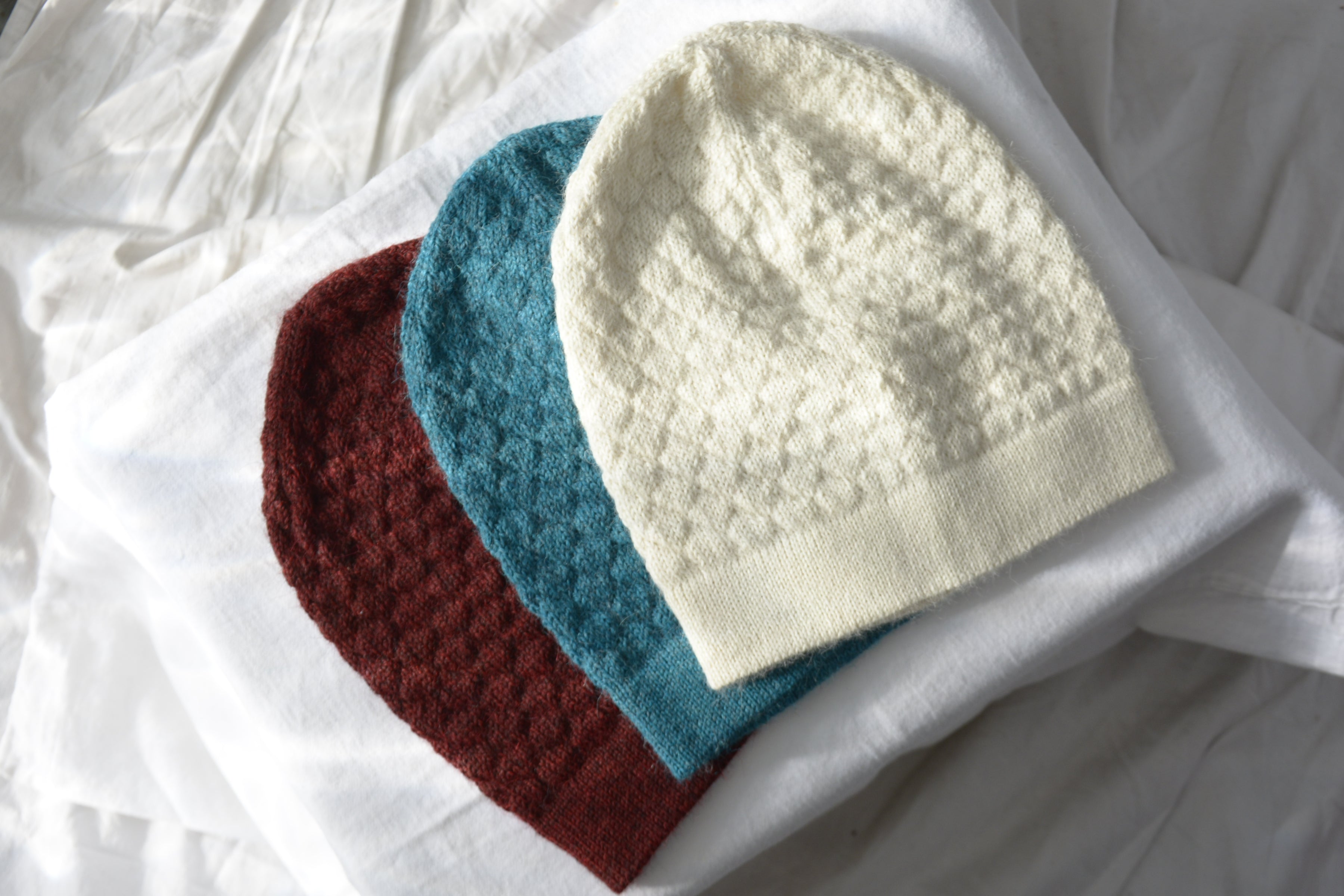 3_fancies_beanies_red_blue_white_alpaca_wool